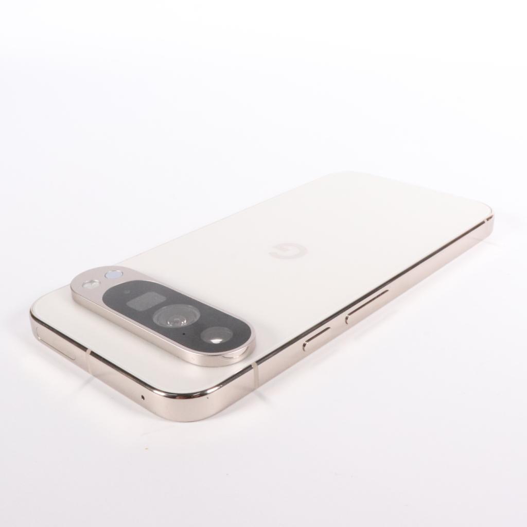 Google Pixel 9 Pro XL 512GB - Zeer nette staat, Google, Gebruikt, Press@google.com, 1600 Amphitheatre Parkway
Mountain View, CA 94043
USA
