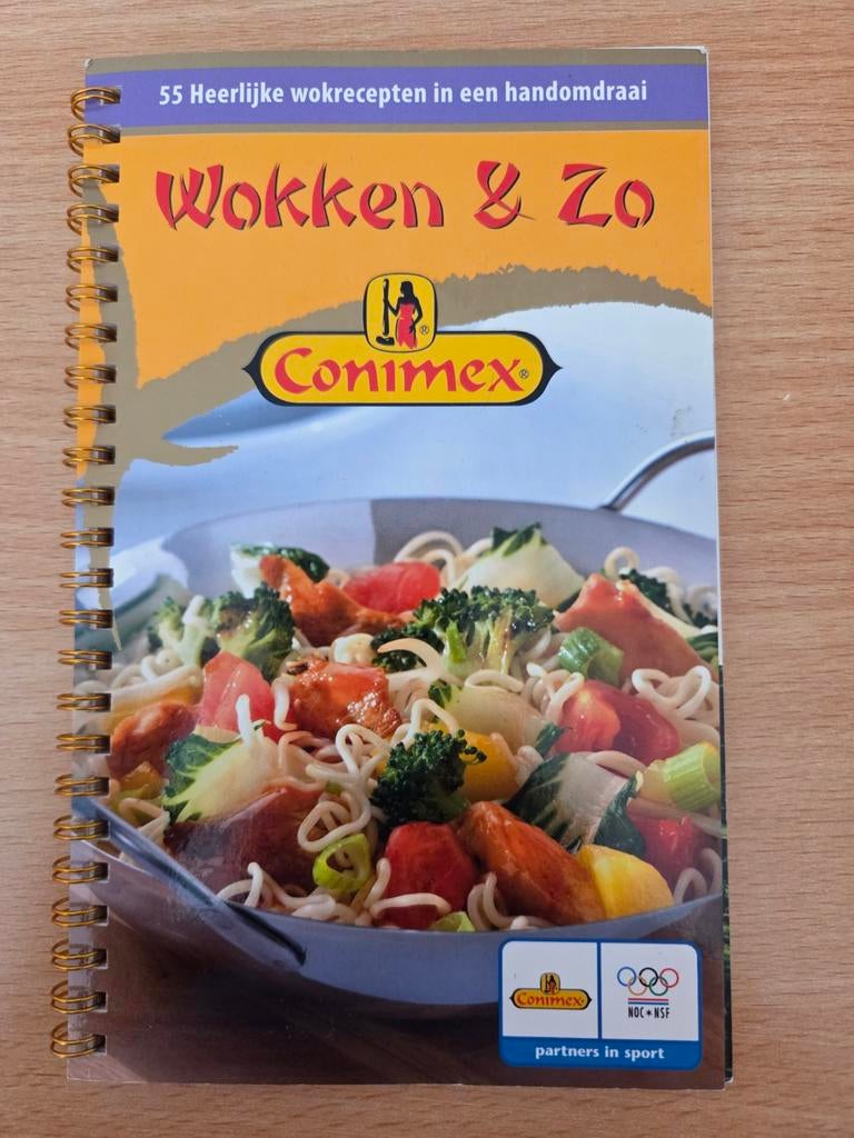 Conimex - wokken & zo / kookboek, Ophalen of Verzenden, Zo goed als nieuw