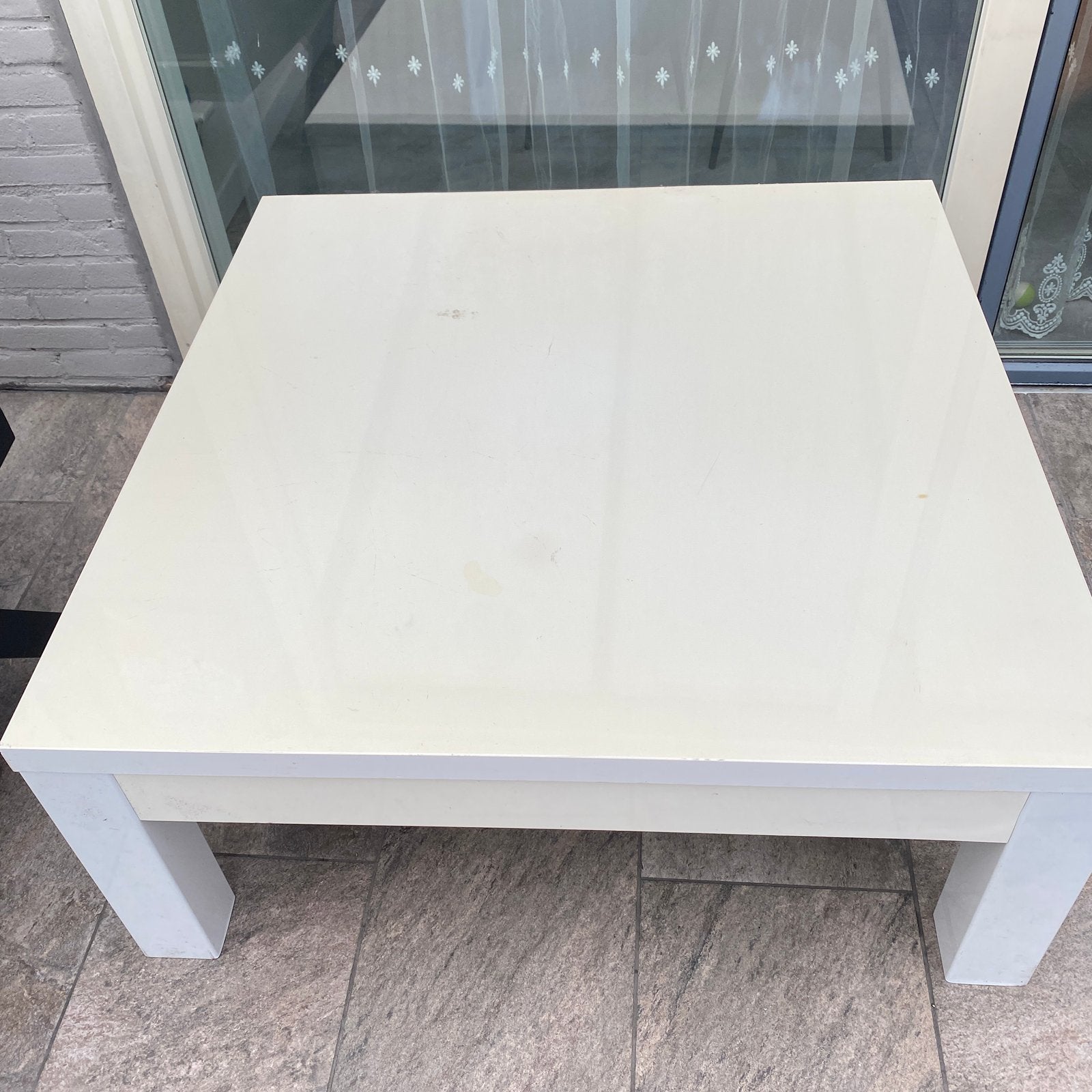 Tafel met glasplaat, Huis en Inrichting, Tafels | Salontafels, Ophalen, 100 tot 150 cm, 50 tot 100 cm, Zo goed als nieuw