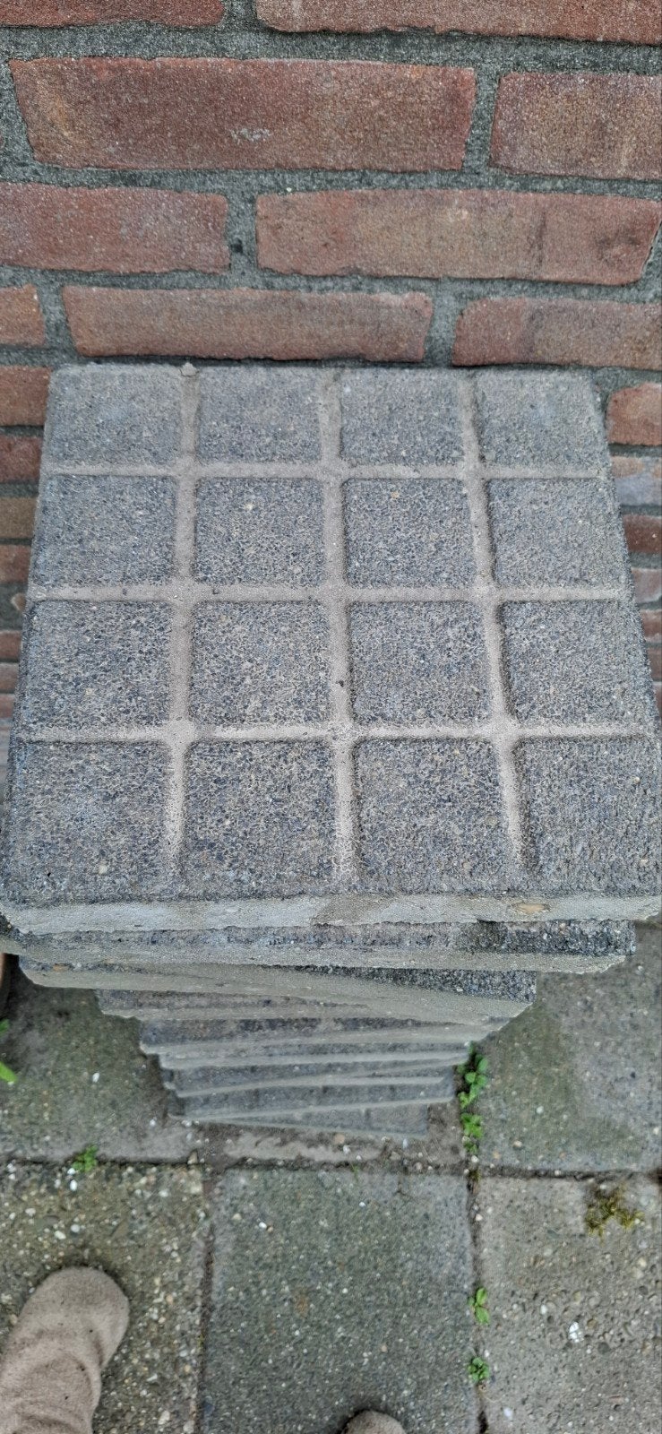 15  tegels 30 x 30 cm, Ophalen, Gebruikt, 5 tot 10 m², Beton