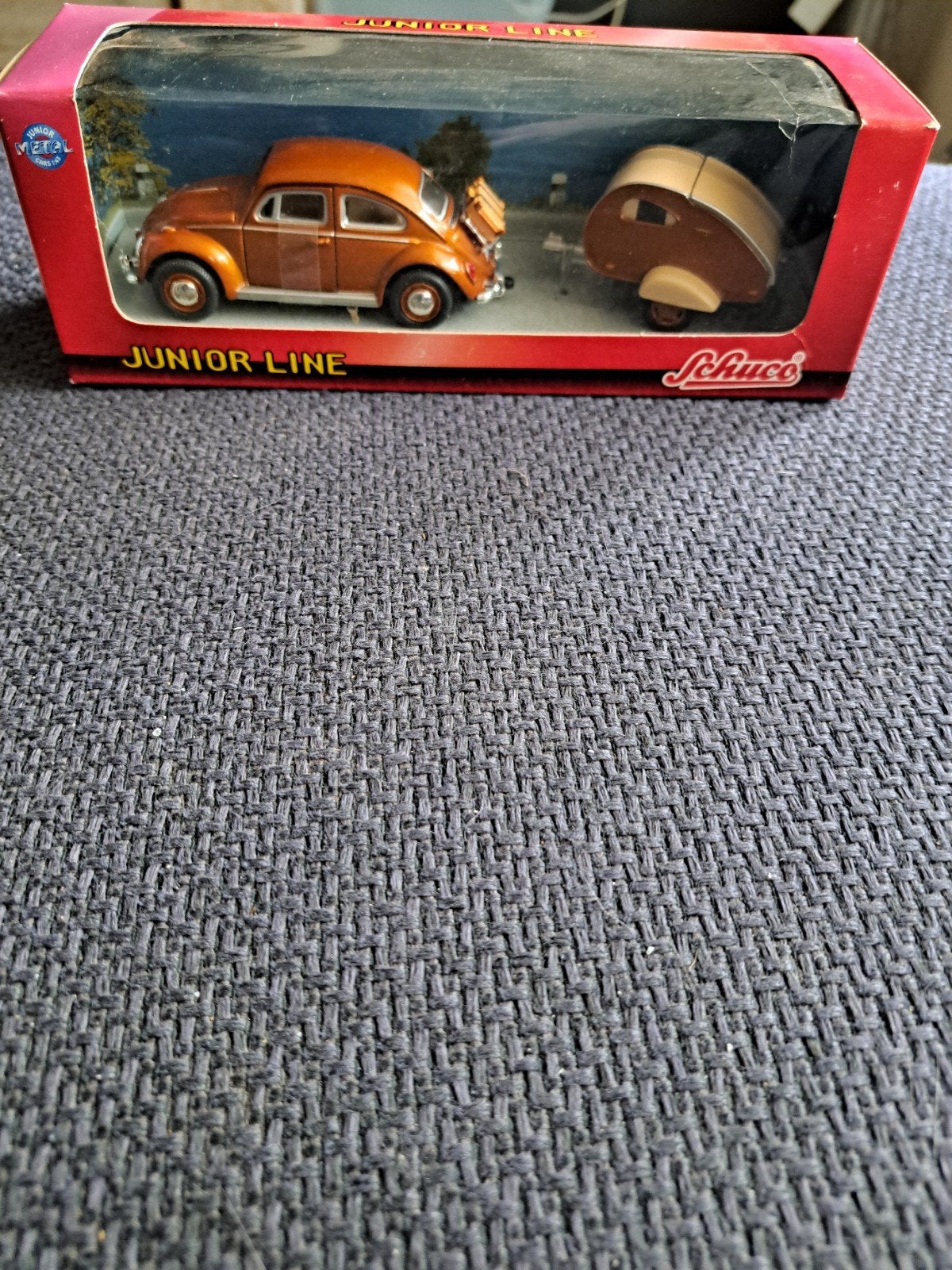 schuco junior model vw kever plus caravan, Hobby en Vrije tijd, Modelauto's | 1:43, Schuco, Auto, West germany, Ophalen of Verzenden
