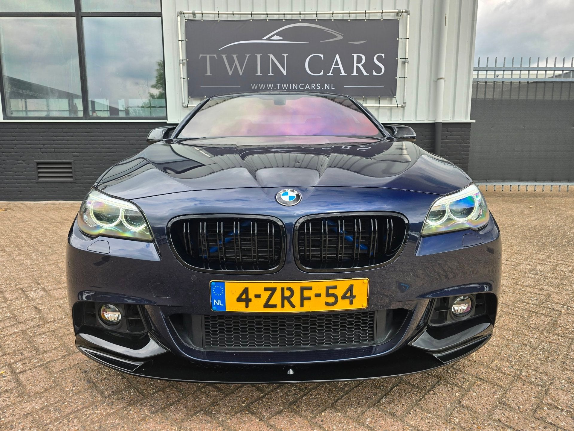 BMW 5-serie 535i Executive M-Sport Alcantara 20" Org NL, Auto's, Achterwielaandrijving, Gebruikt, 2000 kg, Blauw