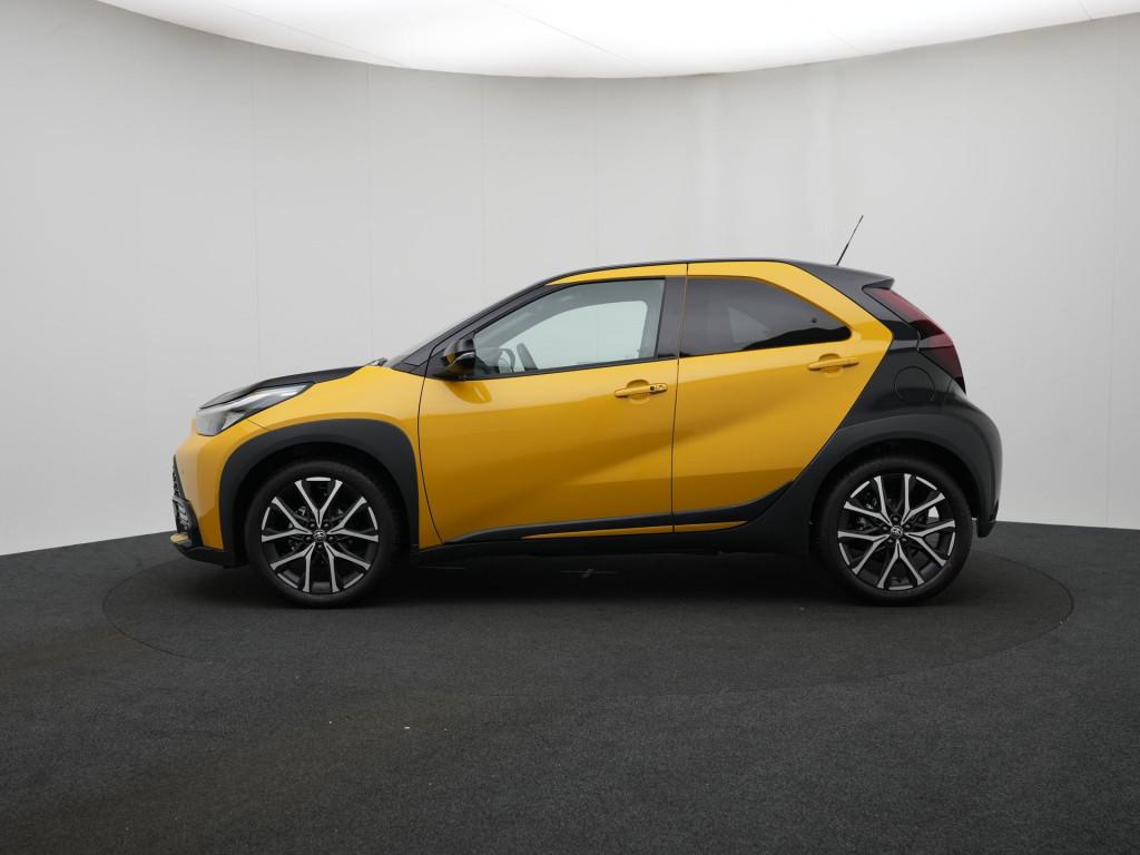 Toyota Aygo X Hybrid 115 GR Sport *DEMO* | Apple Carplay & A, 12 maanden, 4 stoelen, 26 km/l, Hybride Elektrisch/Benzine