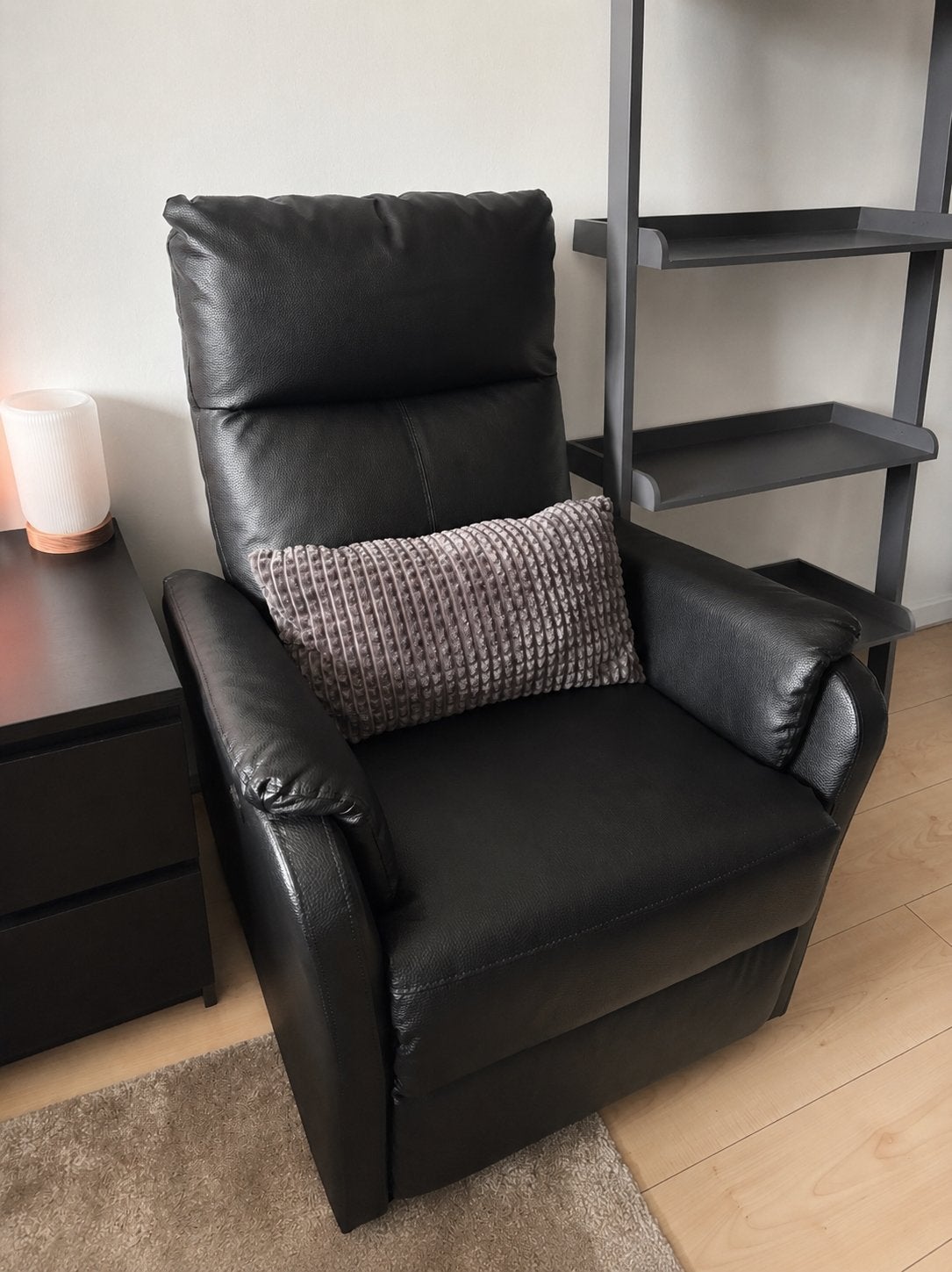 Fauteuil zwart nieuw, Ophalen, Nieuw, 50 tot 75 cm