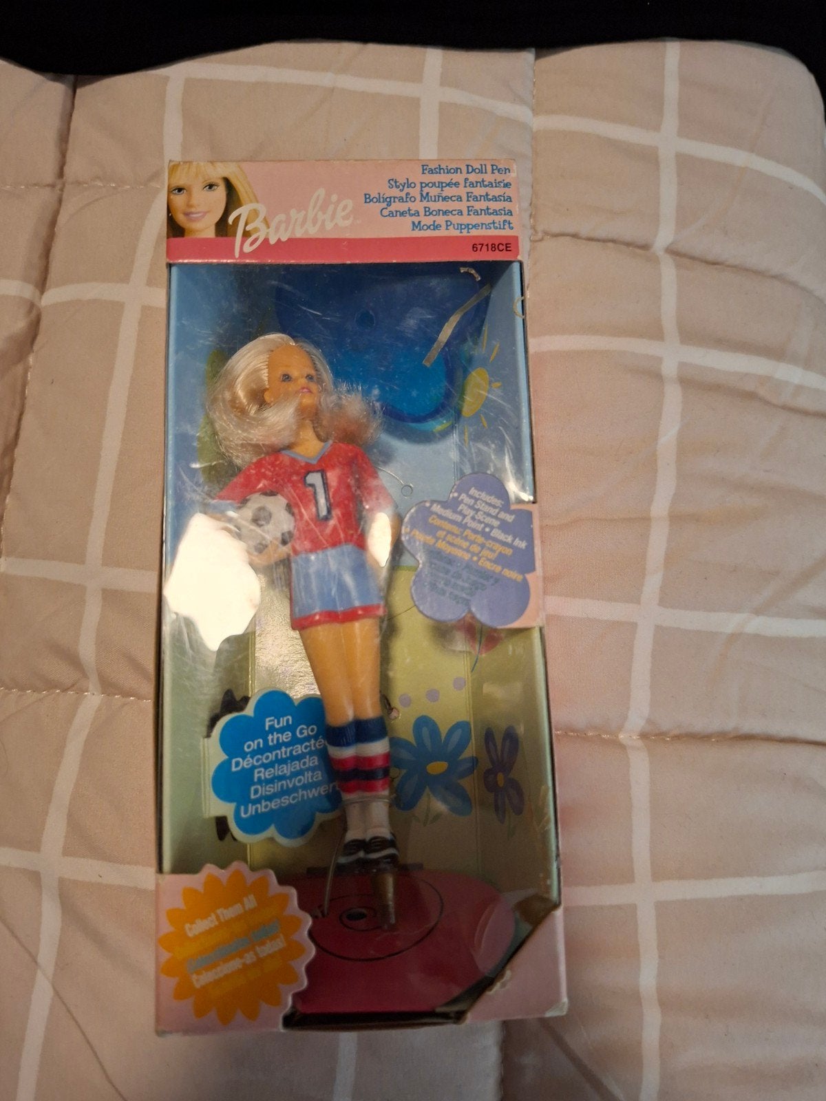 Barbie en Ken Voetbal Poppen - Nieuw in Doos, Ophalen of Verzenden, Nieuw, Barbie