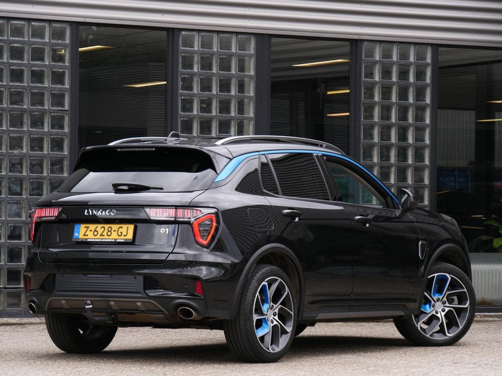 Lynk & Co 01 PHEV/ 360°CAMERA/ TREKHAAK/ PANORAMADAK/ SFEER, Auto's, Lynk & Co, Stof, Euro 6, Plug-in hybride, Bedrijf