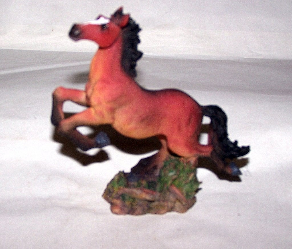 Prachtig vintage keramisch beeldje steigerend paard Izgs., Ophalen of Verzenden, Zo goed als nieuw, Dier