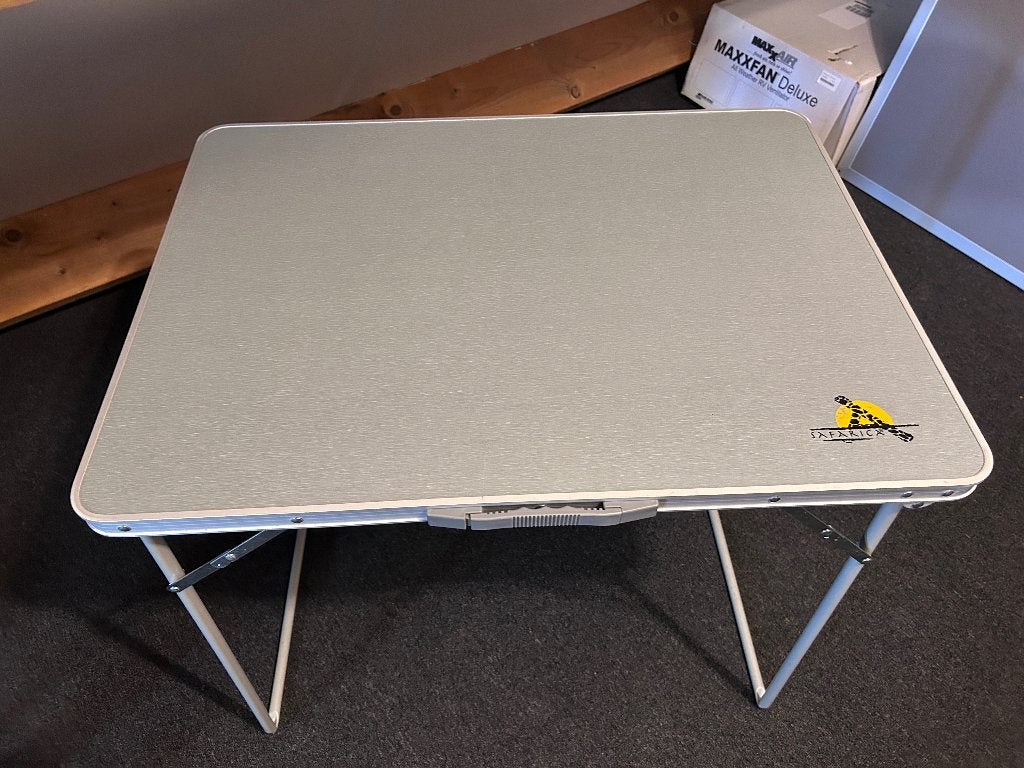 Safarica opvouwbare campingtafel (groot) 80x60x69, Caravans en Kamperen, Kampeermeubelen, Ophalen, Gebruikt, Campingtafel
