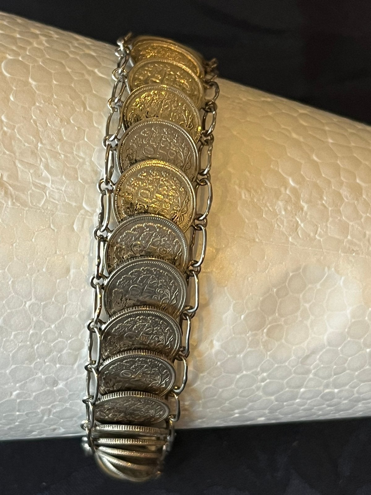 Zilveren koningin munten armband, Ophalen of Verzenden, Zo goed als nieuw