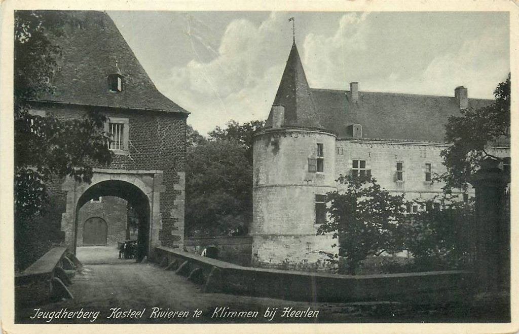 388-502-001 Klimmen Kasteel Rivieren, Verzamelen, Ansichtkaarten | Nederland, Verzenden, Voor 1920, Limburg