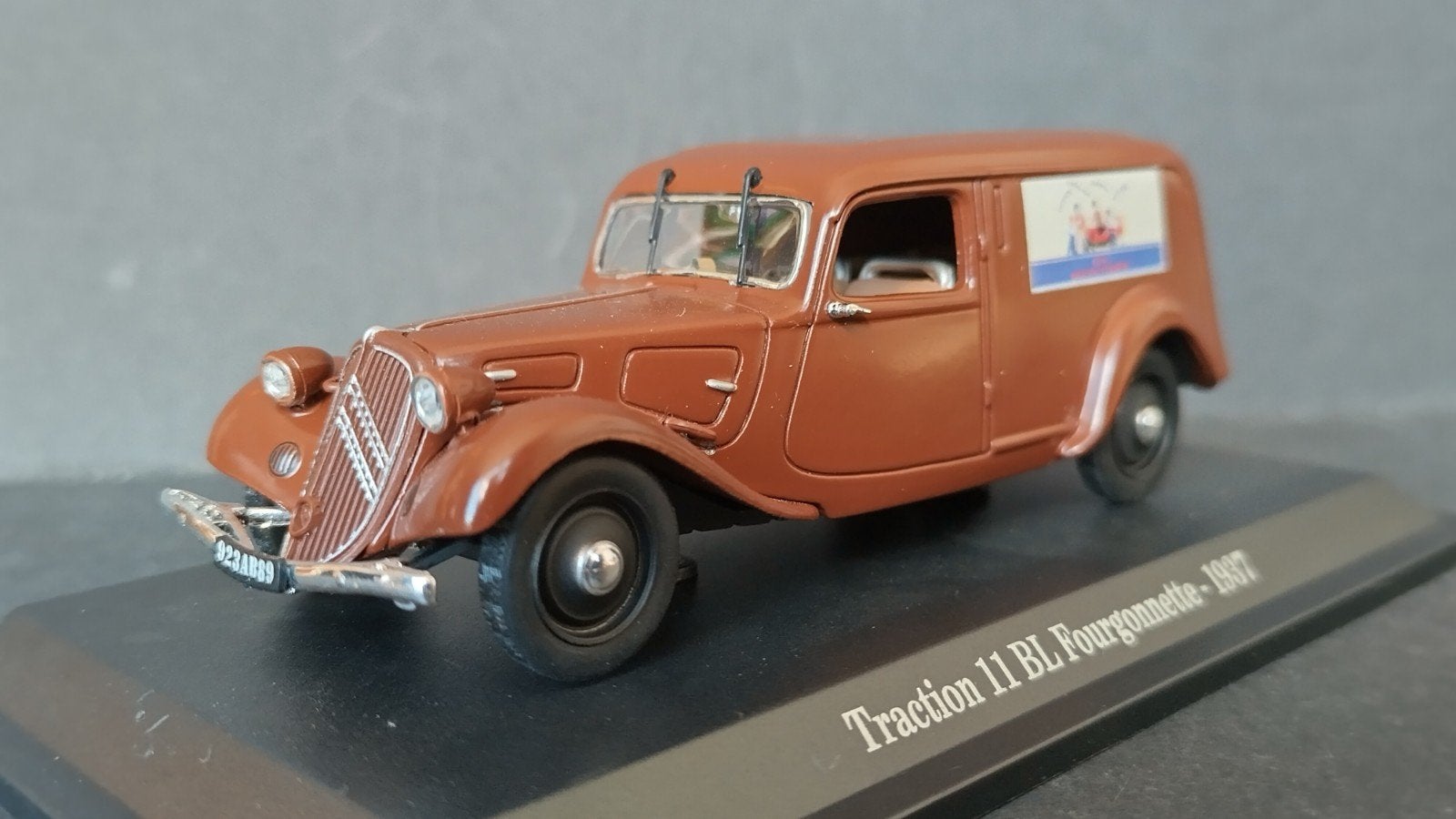 Citroen Traction Avant 11bl Fourgonette 1937 1:43 Norev Pol, Auto, Verzenden, ., Nieuw