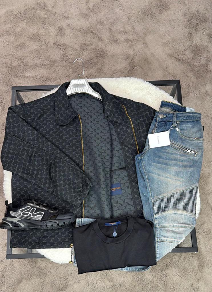 Christ*an D*or - Amir* - Louis Vuitton  - Balenciaga, Kleding | Heren, T-shirts, Ophalen of Verzenden, Zo goed als nieuw, Zwart