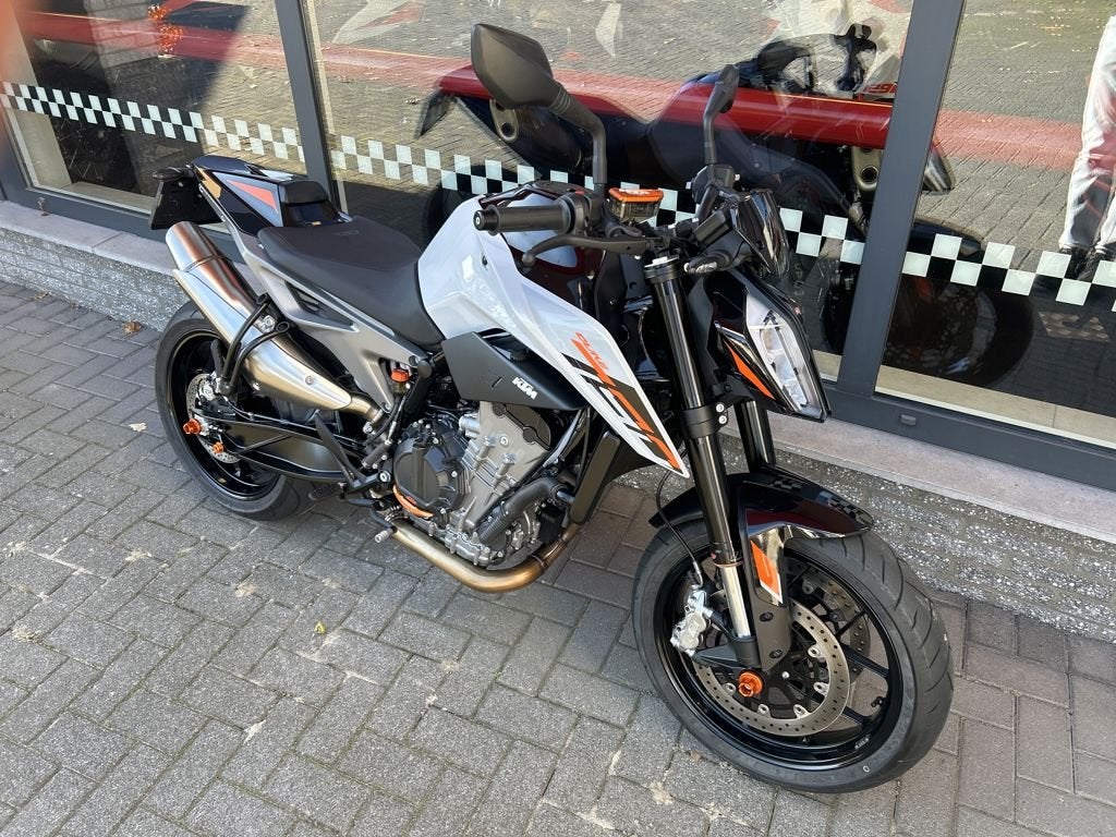 KTM 790 DUKE 2023, Motoren, Bedrijf, Naked bike