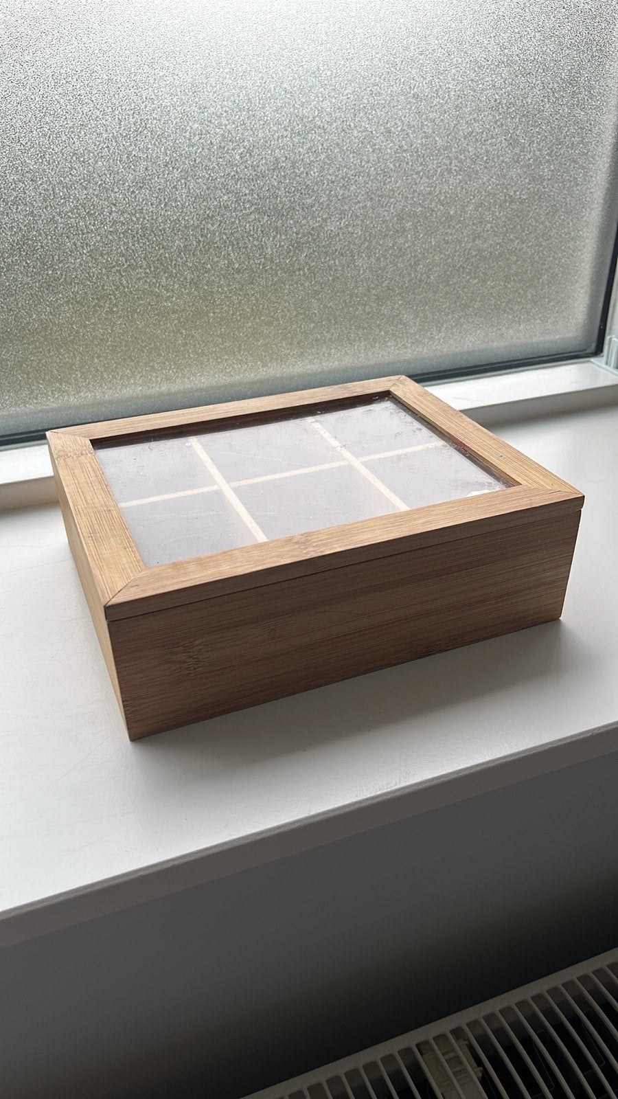 Houten organiseerdoos met 6 vakken en glazen deksel, Ophalen, Gebruikt, Bruin, Hout