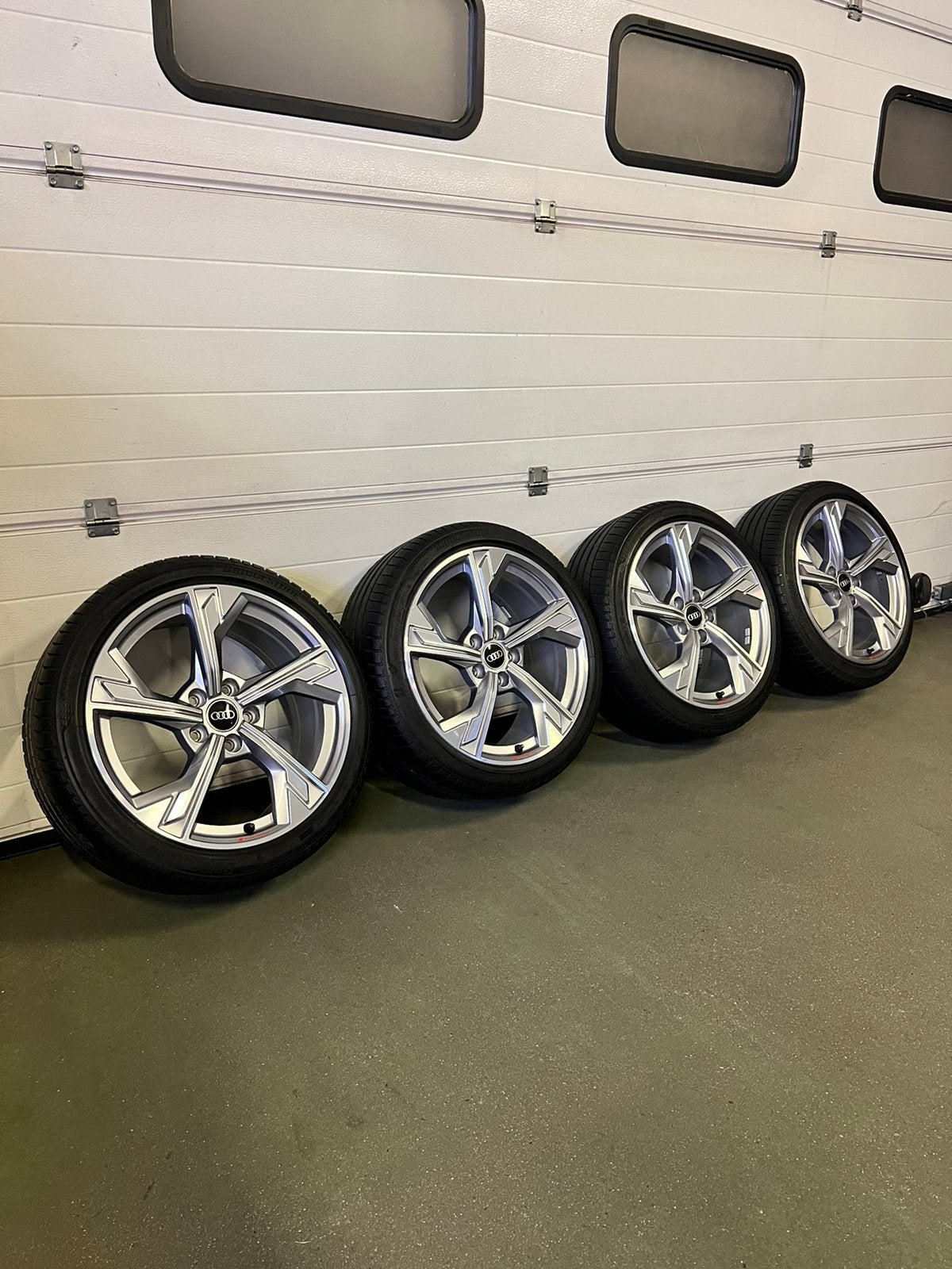 Originele audi sport velgen s3 a3 sline 8y 18 inch, Auto-onderdelen, Ophalen, 18 inch, Gebruikt, Banden en Velgen