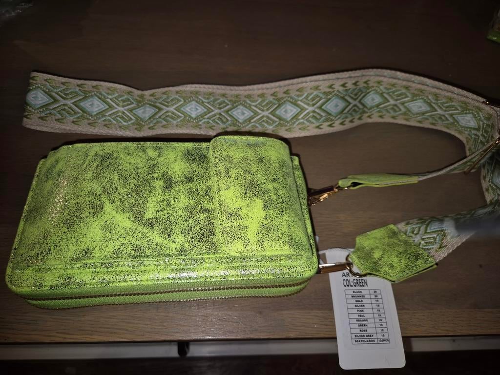 Zomers Telefoontasje - Neon Groen met Goudkleurige Details, Ophalen of Verzenden, Nieuw, Groen, Overige typen