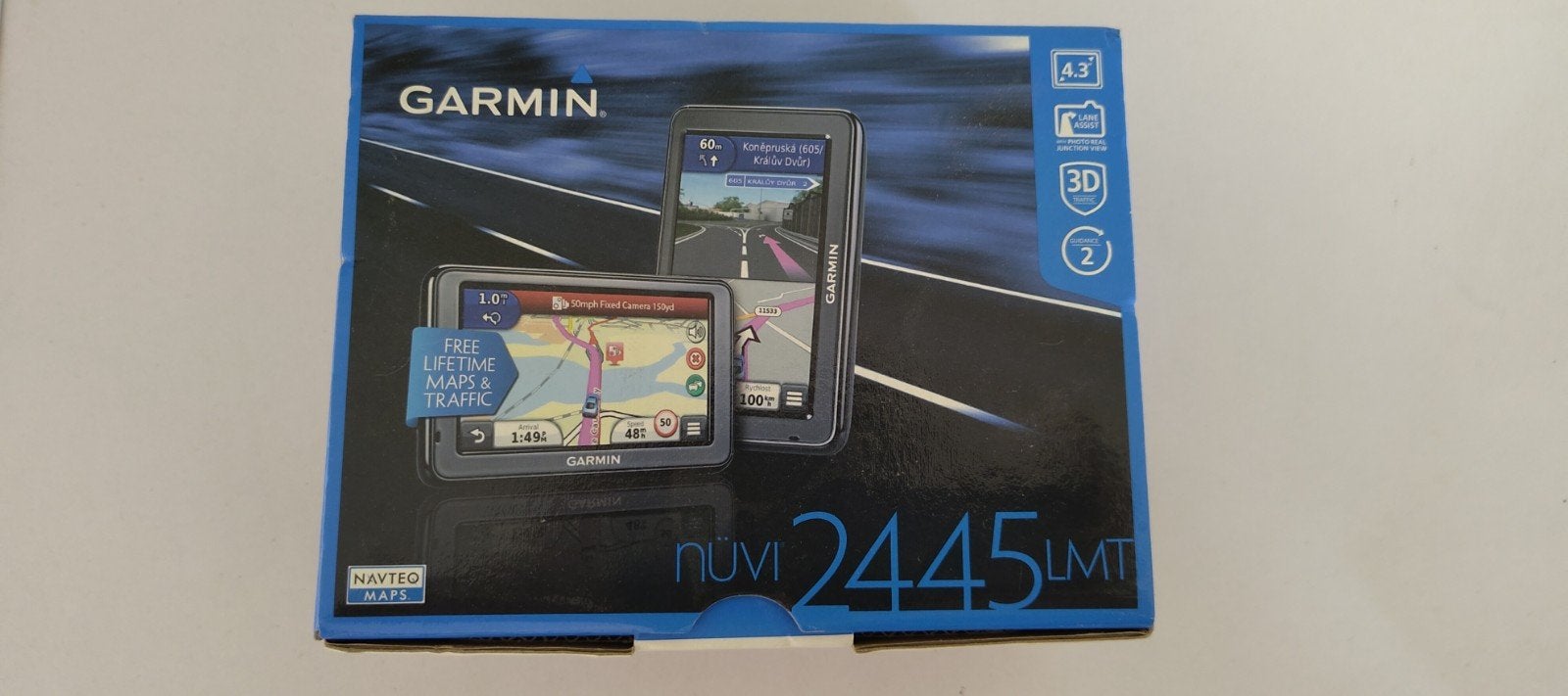 Garmin nüvi 2445LMT Navigatiesysteem met Lifetime Maps, Ophalen of Verzenden, Zo goed als nieuw