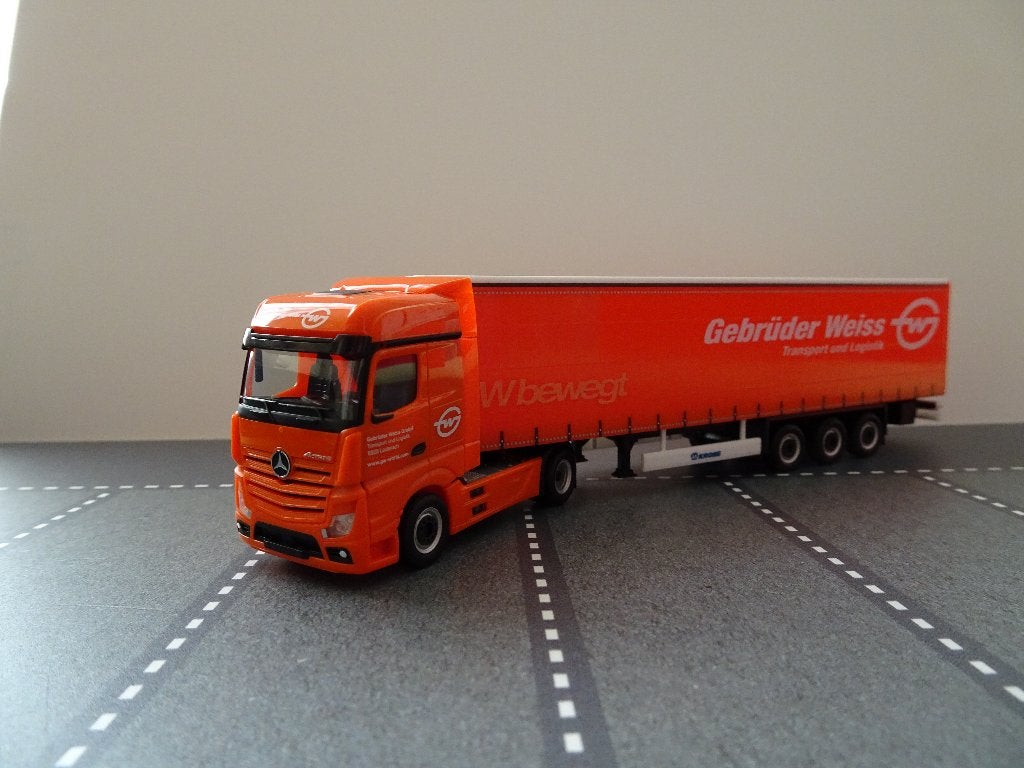 010 herpa mercedes actros gebruder weiss oostenrijk 1:87, Ophalen of Verzenden, Zo goed als nieuw, Bus of Vrachtwagen, Herpa