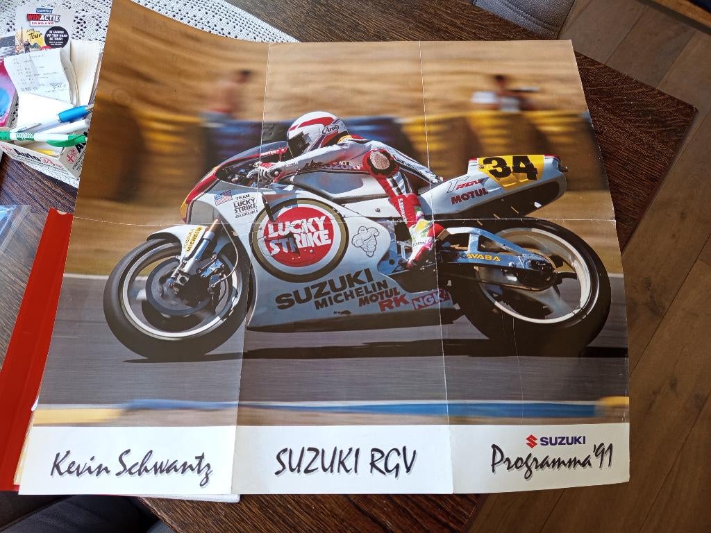 Team Lucky Strike Suzuki Kevin Schwantz, Ophalen, Zo goed als nieuw, Motoren