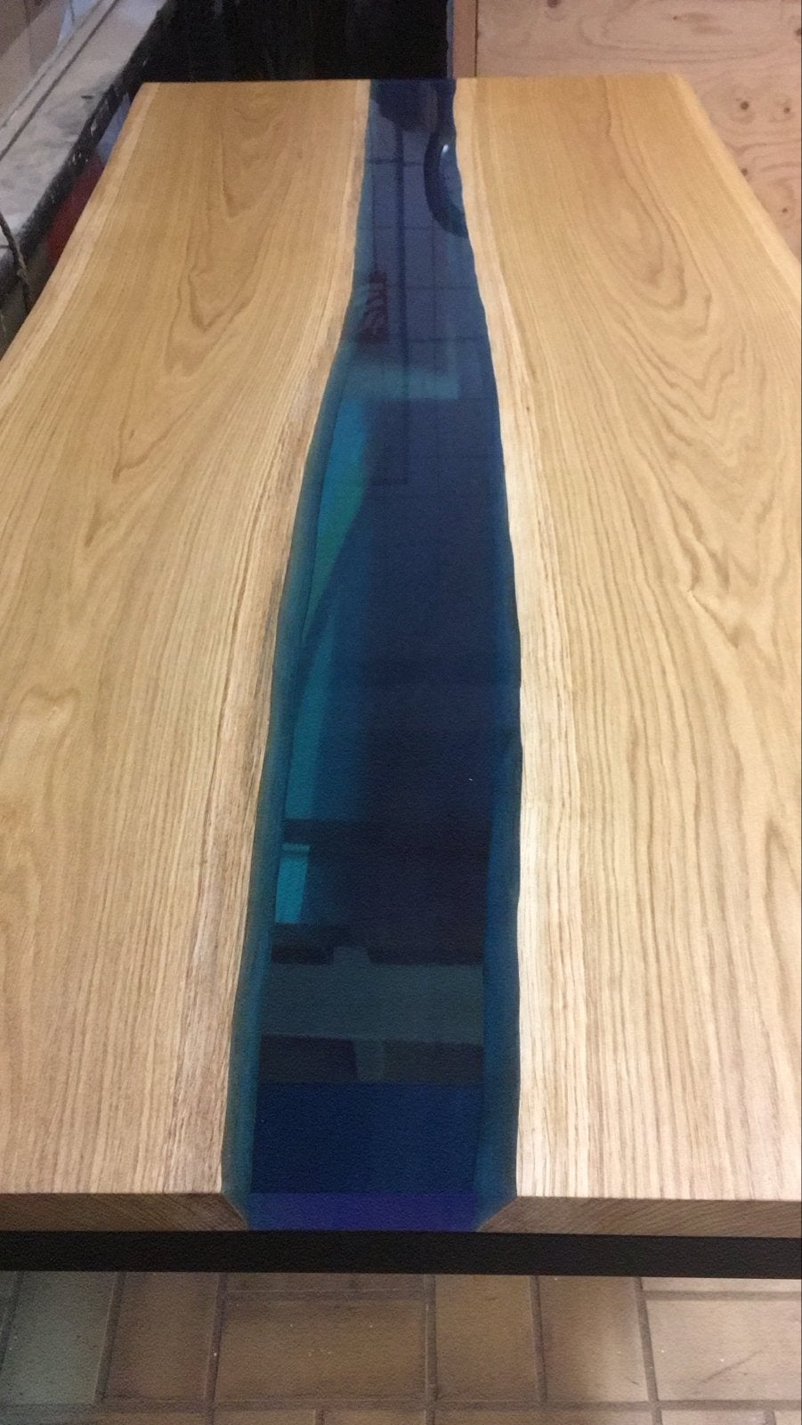 Unieke Eikenhouten Riviertafel met Epoxy - Handgemaakt, Ophalen, 100 tot 150 cm, Eikenhout, 50 tot 100 cm