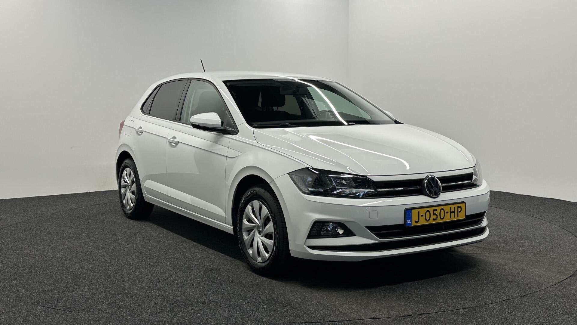 Volkswagen Polo 1.0 TSI Comfortline CARPLAY NAVI ADAPTIEF CR, Auto's, Volkswagen, Voorwielaandrijving, Stof, Gebruikt, 95 pk