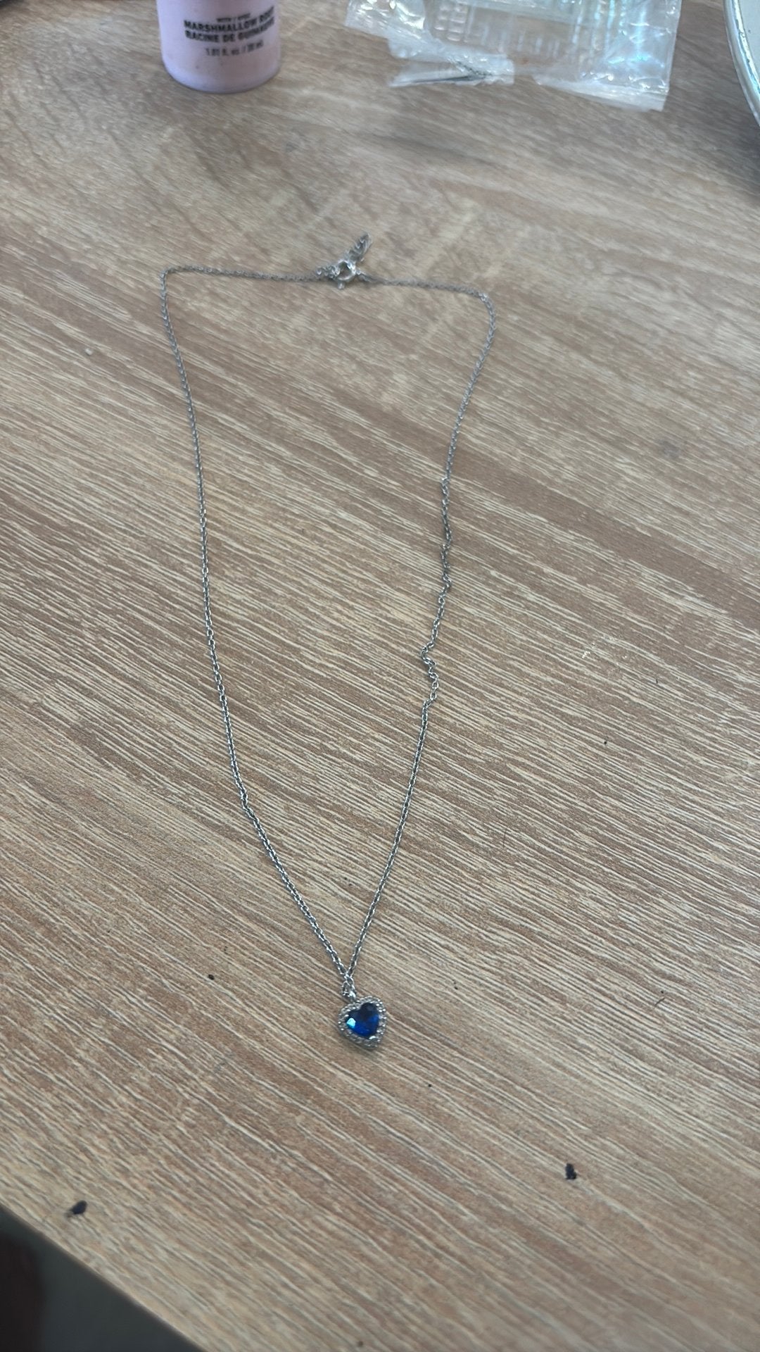 Zilveren blauwe hartjes ketting te koop, Sieraden, Tassen en Uiterlijk, Piercings, Ophalen of Verzenden, Zo goed als nieuw, Zilver