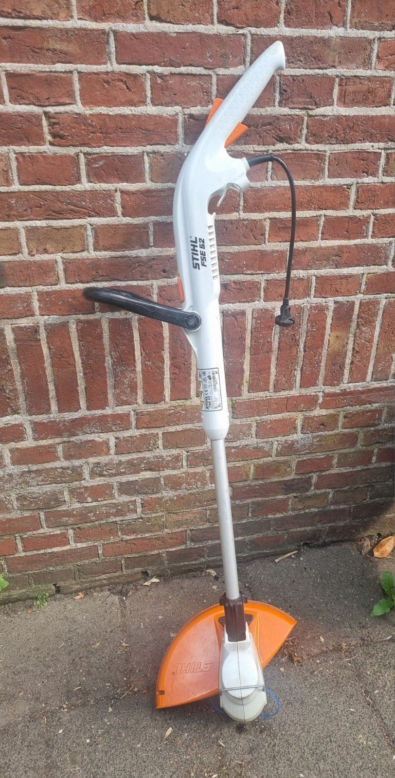 Stihl FSE 52 Elektrische Grastrimmer - Zo goed als nieuw, Ophalen, Cirkelmaaier, Stihl, Elektrische grasmaaier