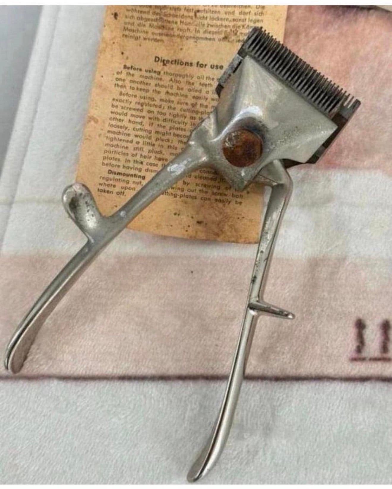 1951 - Delta solingen antiek Hand tondeuse clipper compleet, Antiek en Kunst, Ophalen of Verzenden