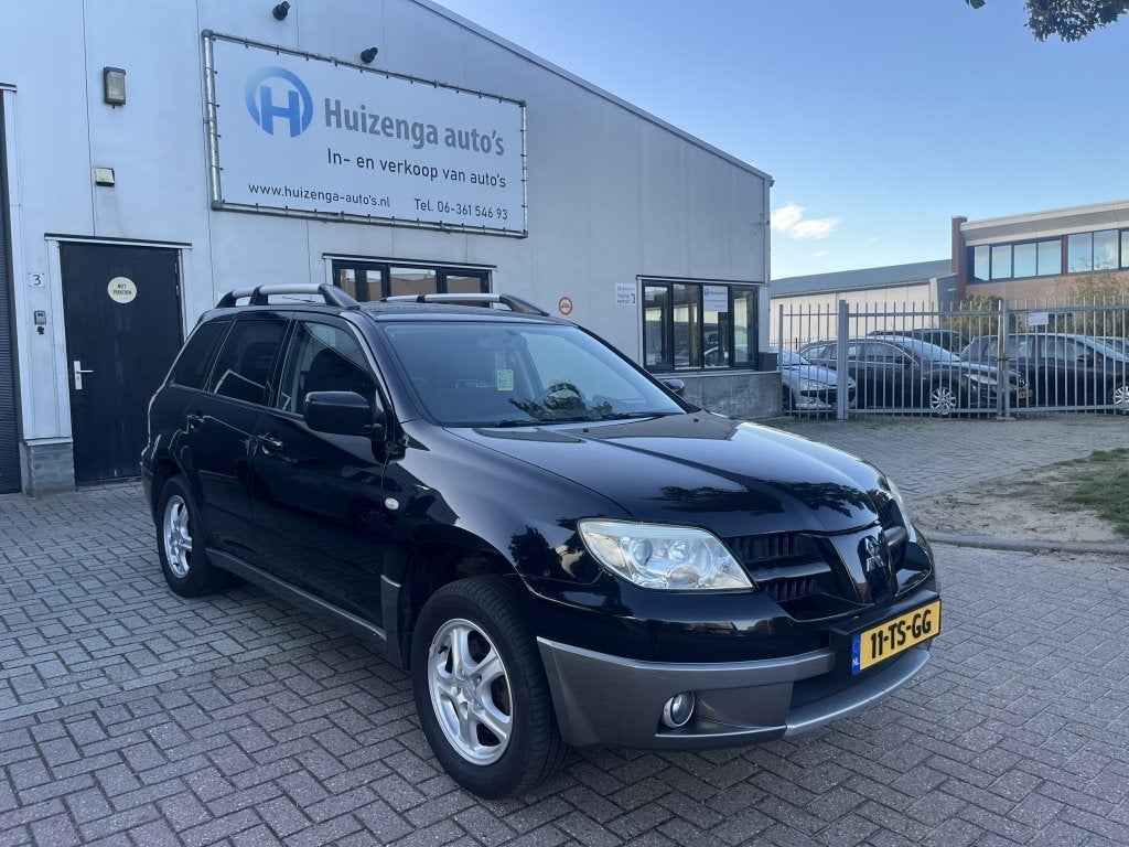 Mitsubishi Outlander Sport 2.0 Invite+, Auto's, Voorwielaandrijving, Zwart, 4 cilinders, Zwart