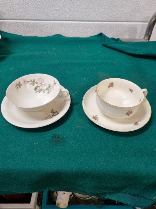 -	Theekoppen vintage 2 stellen, Ophalen of Verzenden, 'T Olde Gre-j, Info@toldegrej.nl, Endepoelstraat 20f Didam