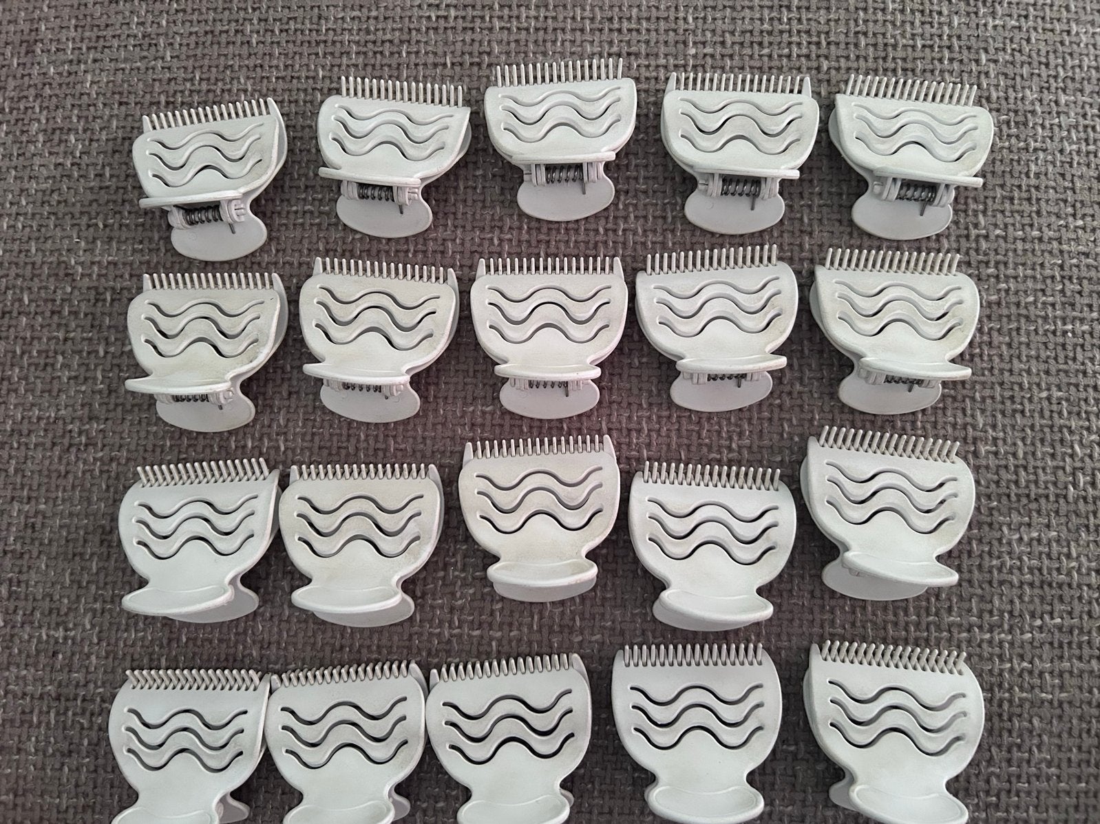 Haarklemmen Haarspelden voor carmen set, Sieraden, Tassen en Uiterlijk, Uiterlijk | Haarverzorging, Ophalen of Verzenden, Zo goed als nieuw