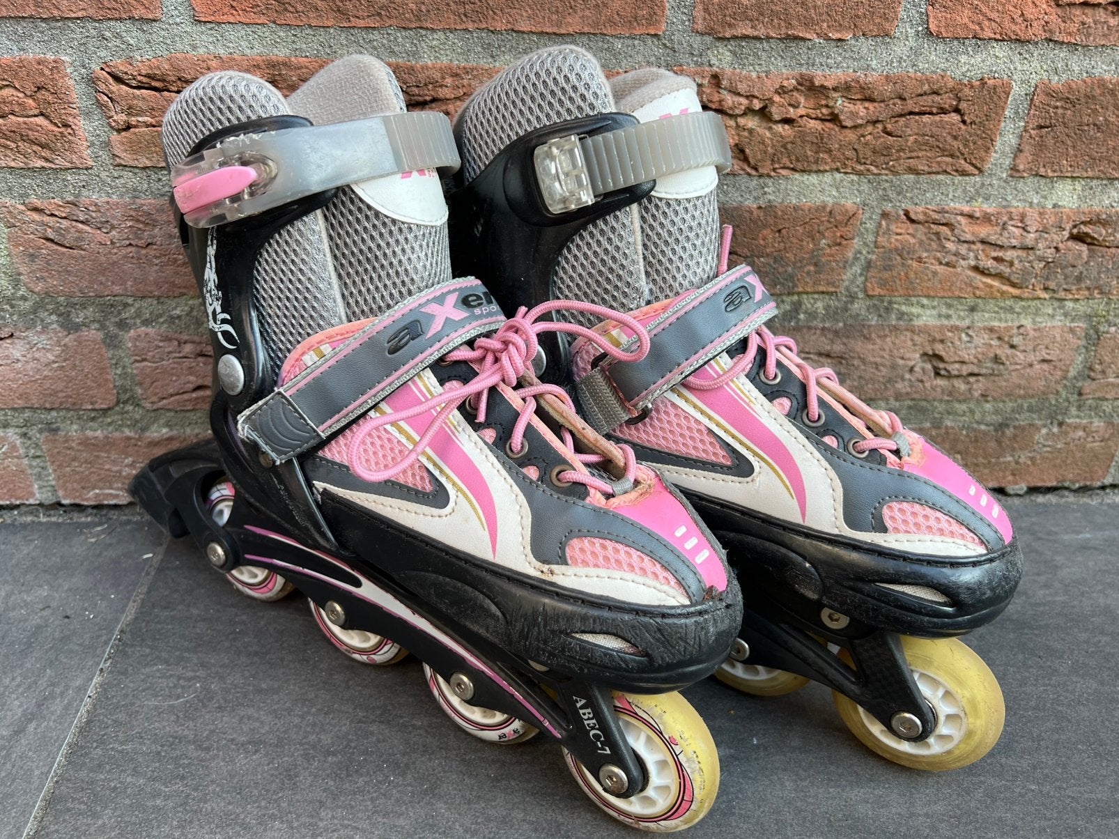 Verstelbare skeelers meisje mt 34-37, Sport en Fitness, Ophalen of Verzenden, Gebruikt, Kinderen, Inline skates 4 wielen