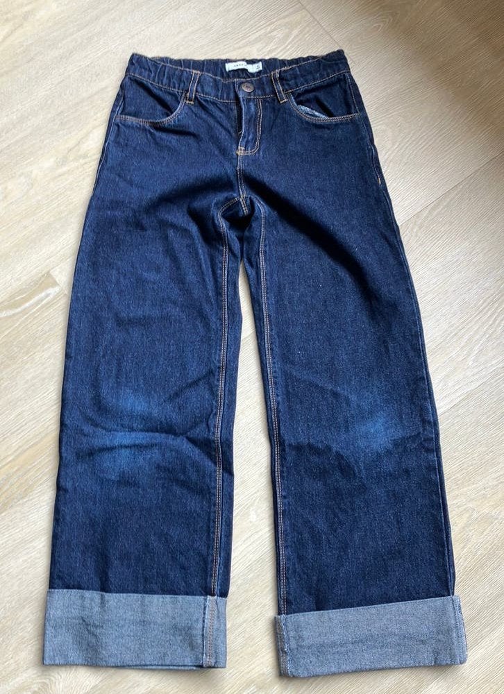 Mooie jeans wide leg met omslag Name it 134, Ophalen of Verzenden, Zo goed als nieuw, Meisje, Broek