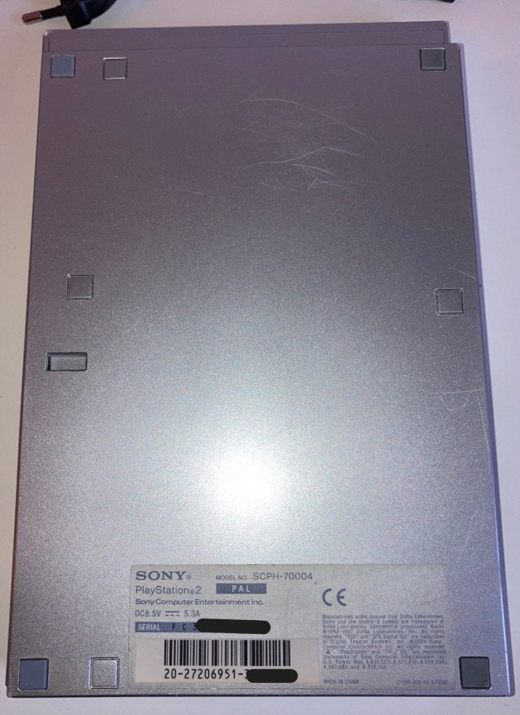 PLAYSTATION 2 SLIM SCPH-70004 (PAL) – ZILVER, Gebruikt, Met 2 controllers, Ophalen of Verzenden, Met geheugenkaart