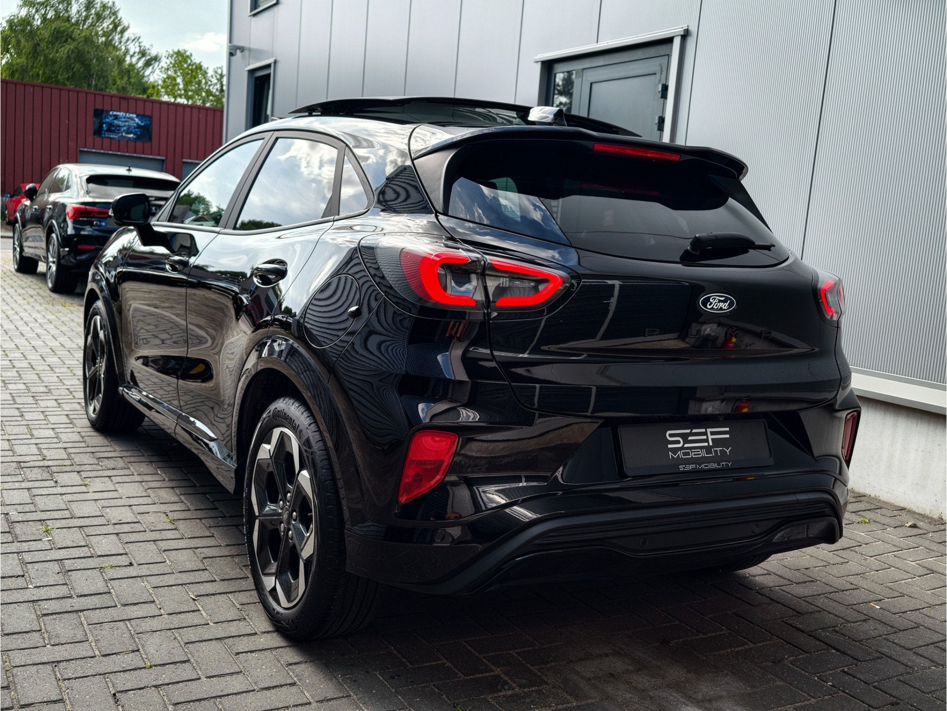 Ford Puma 1.0 EcoBoost Hybrid 155PK ST-Line X | Pano | 360 |, Auto's, Zwart, Bedrijf, Hybride Elektrisch/Benzine, 3 cilinders