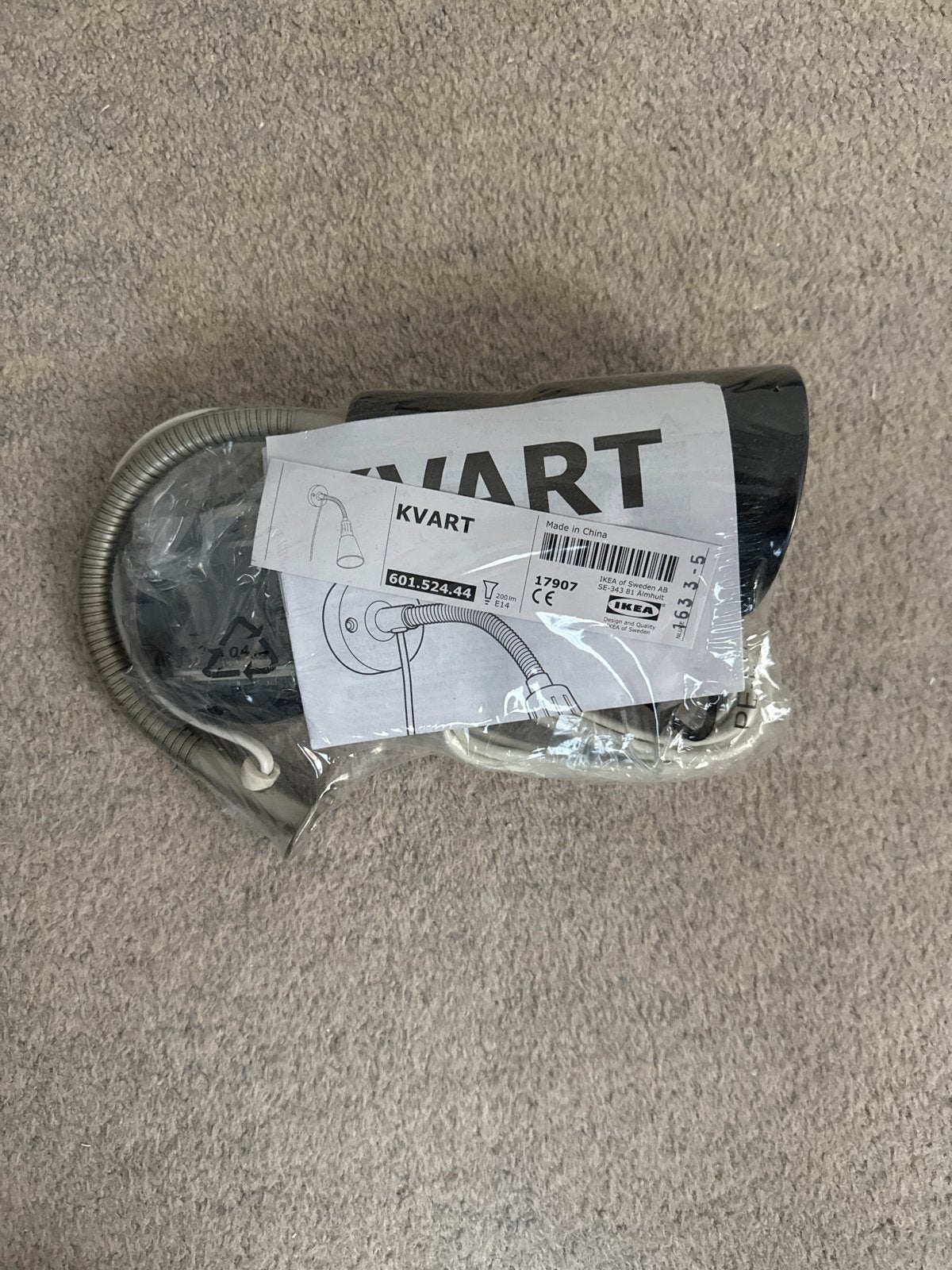 IKEA Kvart wandlamp/spot - Nieuw in verpakking, Metaal, Zwart, E14 (klein), Nieuw