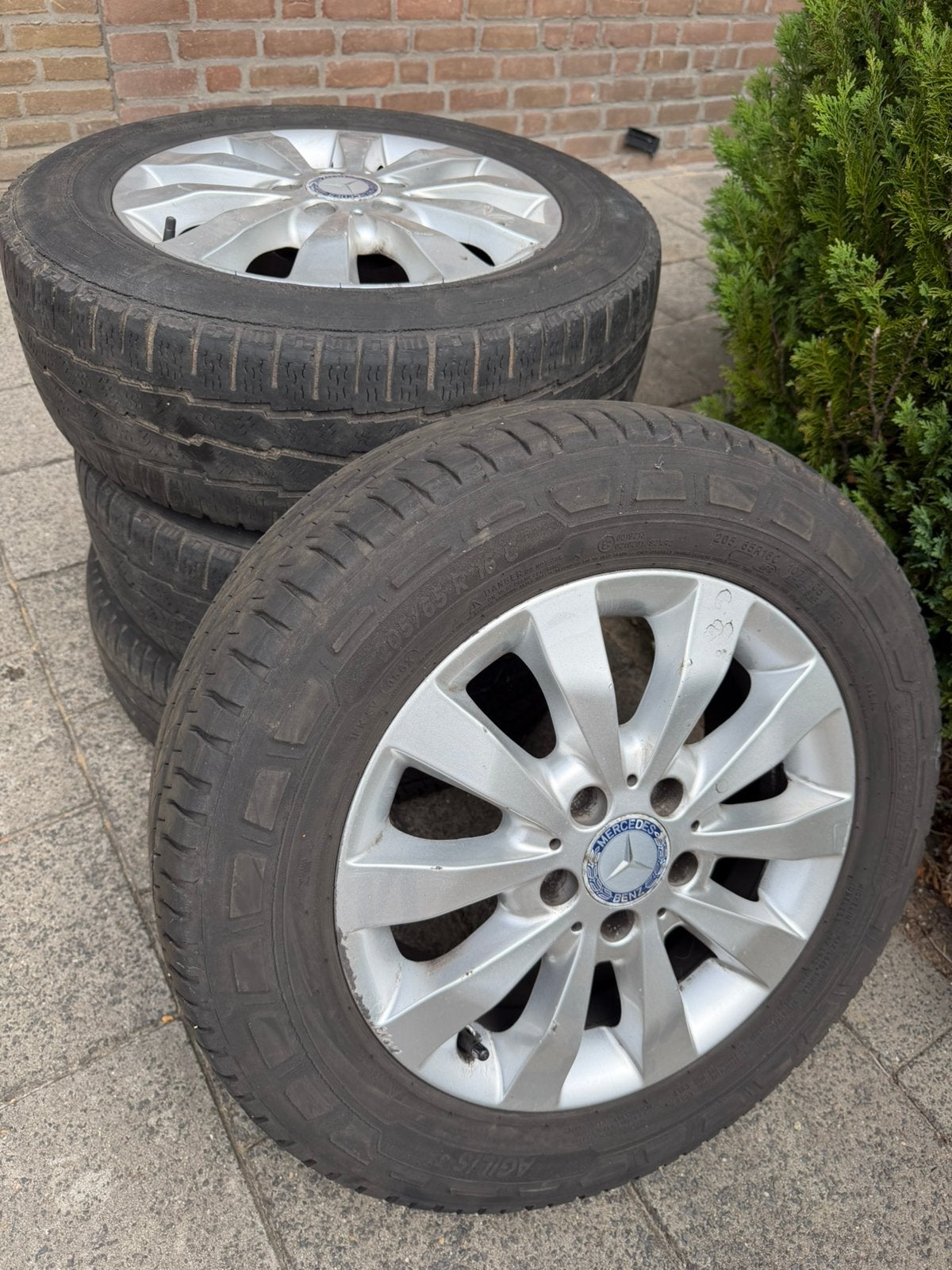 Originele mercedes vito velgen + band, Ophalen, Bestelwagen, Velg(en), 16 inch