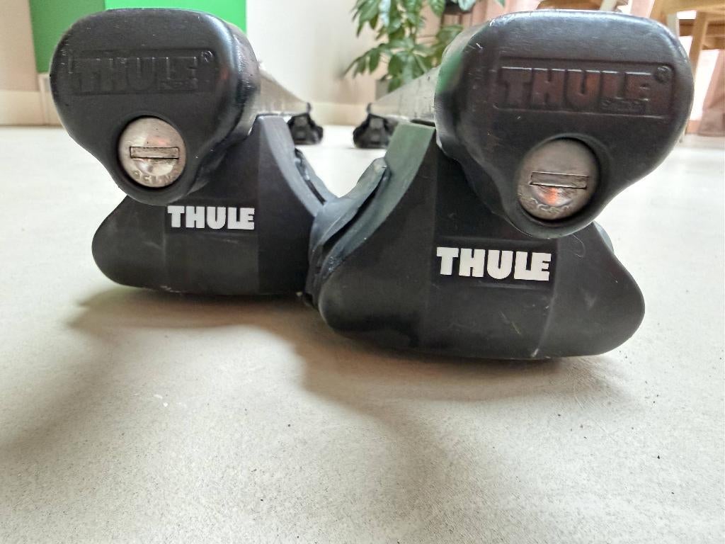 Thule Dakdragerset compleet met sleutel (type 853-2341-07), Auto diversen, Dakdragers, Gebruikt, Ophalen of Verzenden