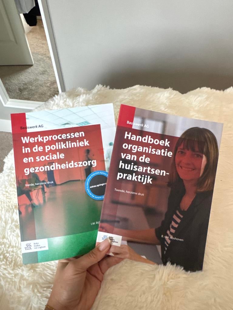 Boeken opleiding doktersassistente, Boeken, Studieboeken en Cursussen, Zo goed als nieuw, MBO, Ophalen of Verzenden