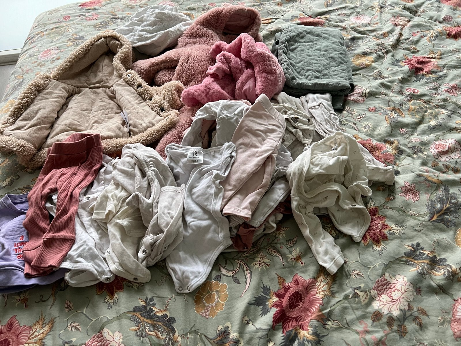 Grote set babykleding: rompers, jasjes en meer, Ophalen, Gebruikt, Jongetje of Meisje