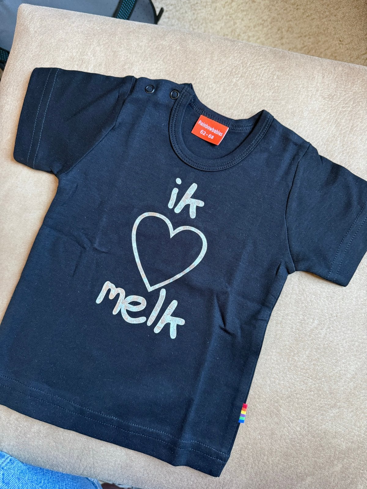 Nieuw zwart Rainbowbabies T-shirt 'Ik ️ melk' maat 62-68, Kinderen en Baby's, Babykleding | Maat 62, Ophalen of Verzenden, Zo goed als nieuw