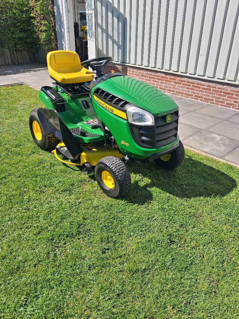 John Deere D110 19,5pk OHV AVS B&S "42 Inch dek, 72 uur!, Tuin en Terras, John Deere, Zo goed als nieuw, John deere, John deere