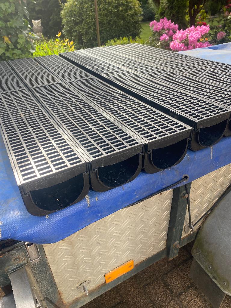 Lijngoot terrasgoot, Ophalen, Afvoer, Pvc, Zo goed als nieuw