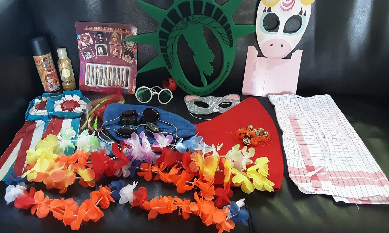 Feestartikelen,  verkleedspullen, versiering, kinderpartij,, Ophalen of Verzenden, Zo goed als nieuw, Feestartikel, Carnaval