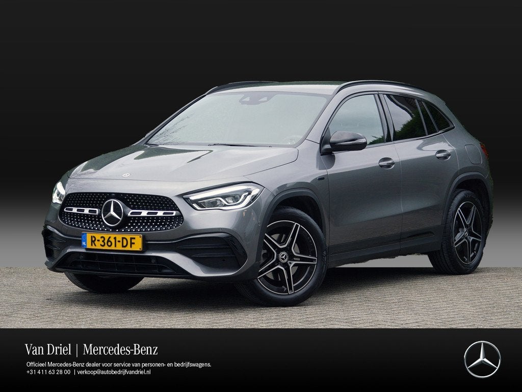 Mercedes-Benz GLA GLA 250 e AMG Line Night | Trekhaak Sfeerv, Auto's, Mercedes-Benz, 12 maanden, 15 kWh, Leder en Stof, Bedrijf
