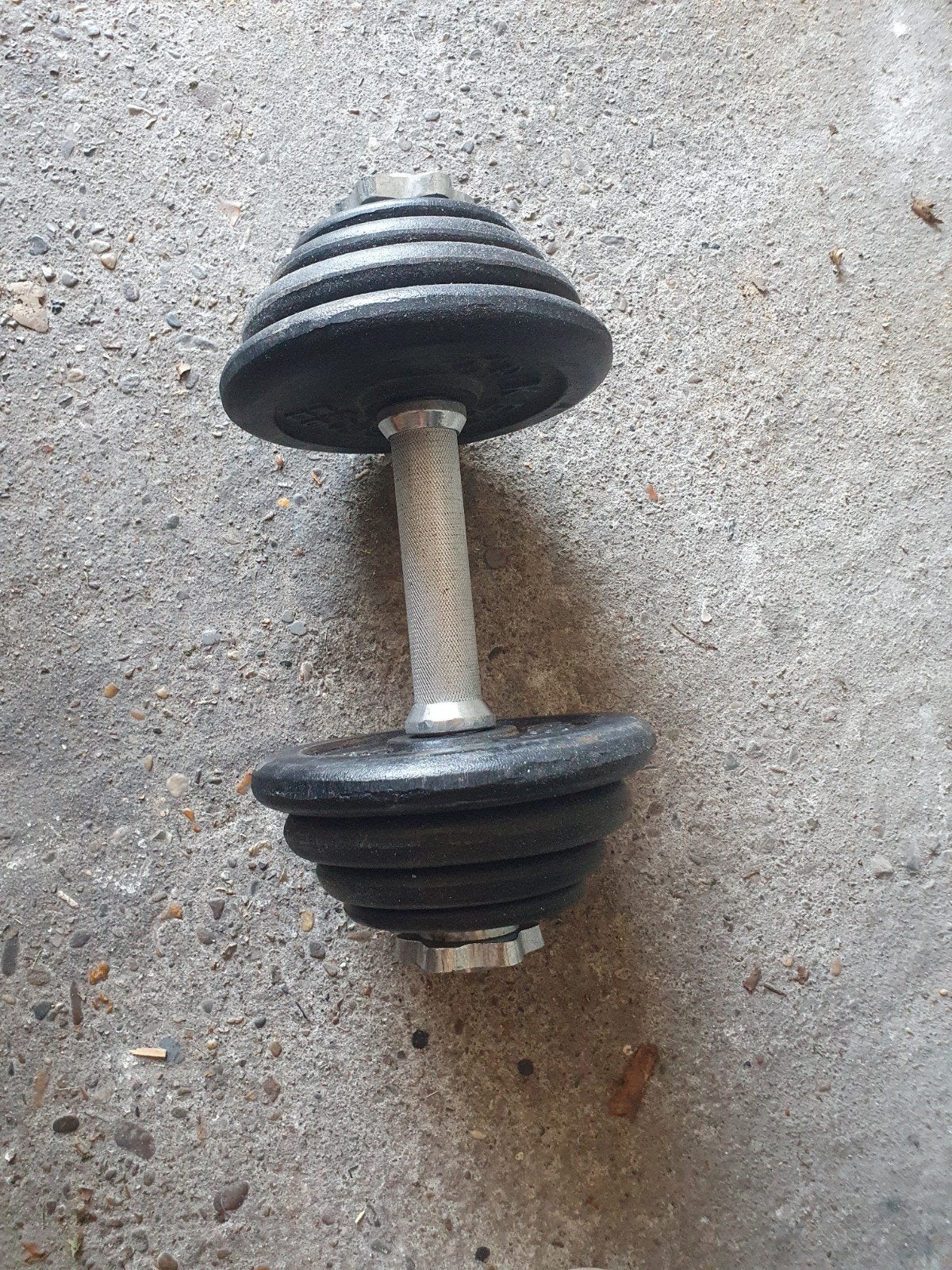 Te koop: Set Hexa dumbells 2 x 5 kg, dumbell 12,5 kg, bankje, Sport en Fitness, Fitnessmaterialen, Ophalen, Dumbbell