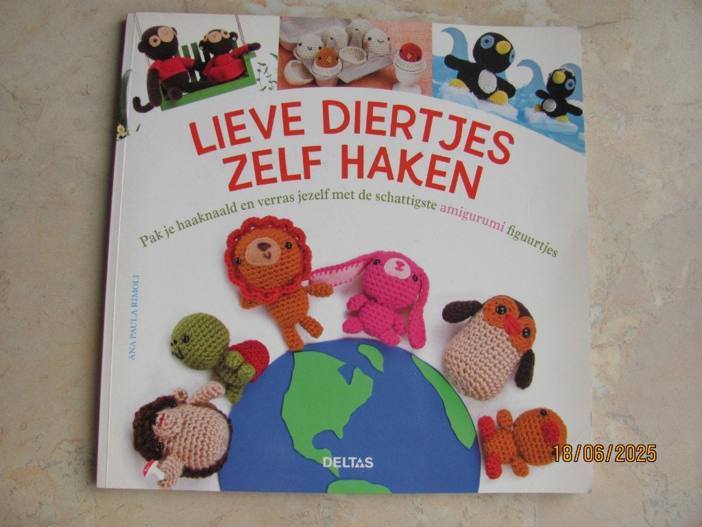 NIEUWSTAAT boek LIEVE DIERTJES zelf HAKEN Rimoli AMIGURUMI, Boeken, Breien en Haken, Ophalen of Verzenden, Ana Paula Rimoli, Zo goed als nieuw