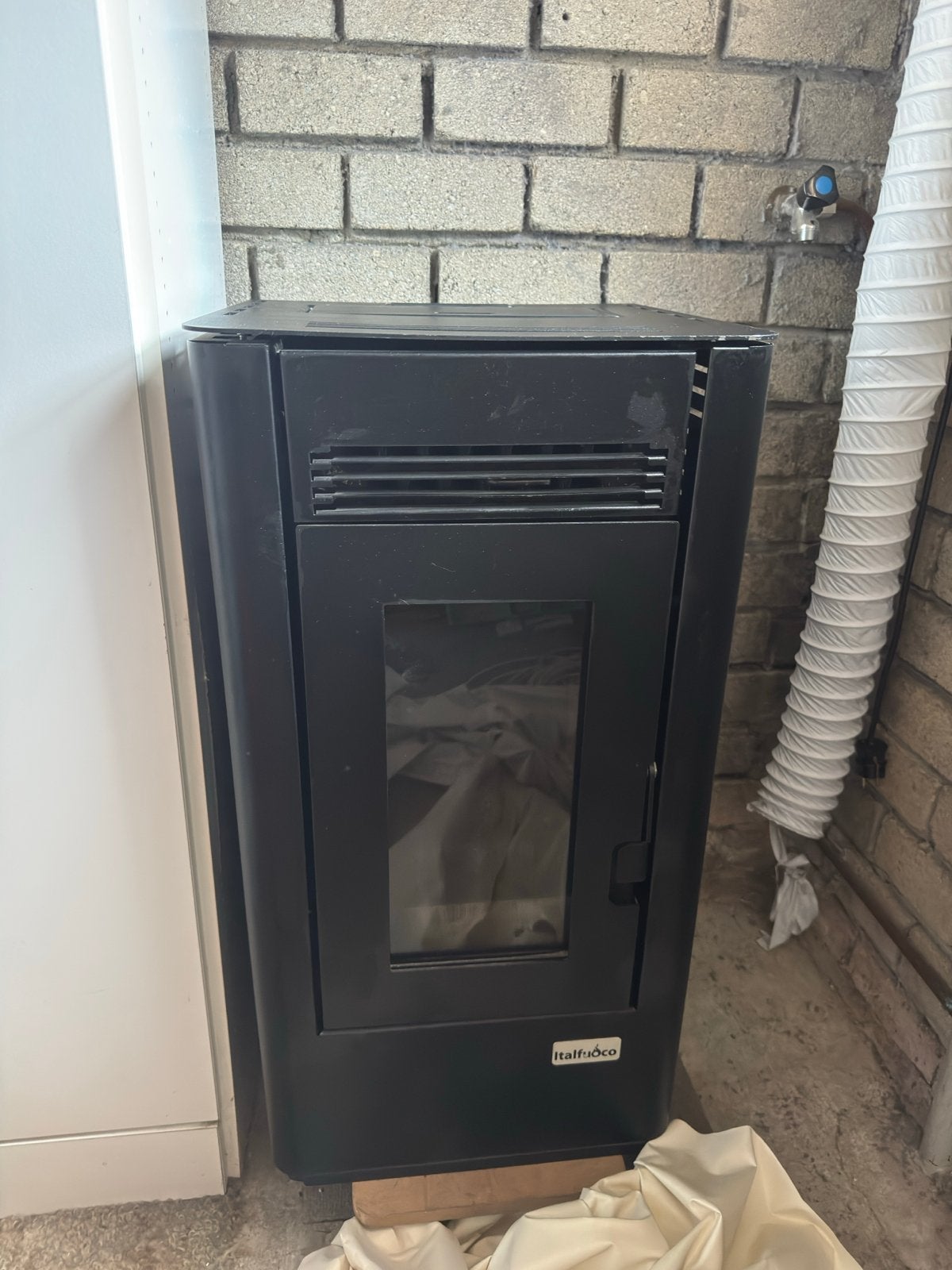 Italifuoco Pelletkachel - Zwart, 8.2 kW + 54 zakken pellets, Ophalen, Gebruikt, Overige brandstoffen, Pelletkachel