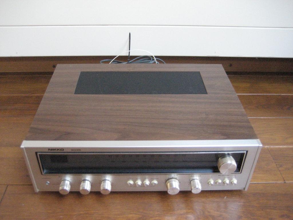 Nikko versterker hout chrome vintage nieuwstaat, Ophalen of Verzenden, Zo goed als nieuw, 60 tot 120 watt, Overige merken