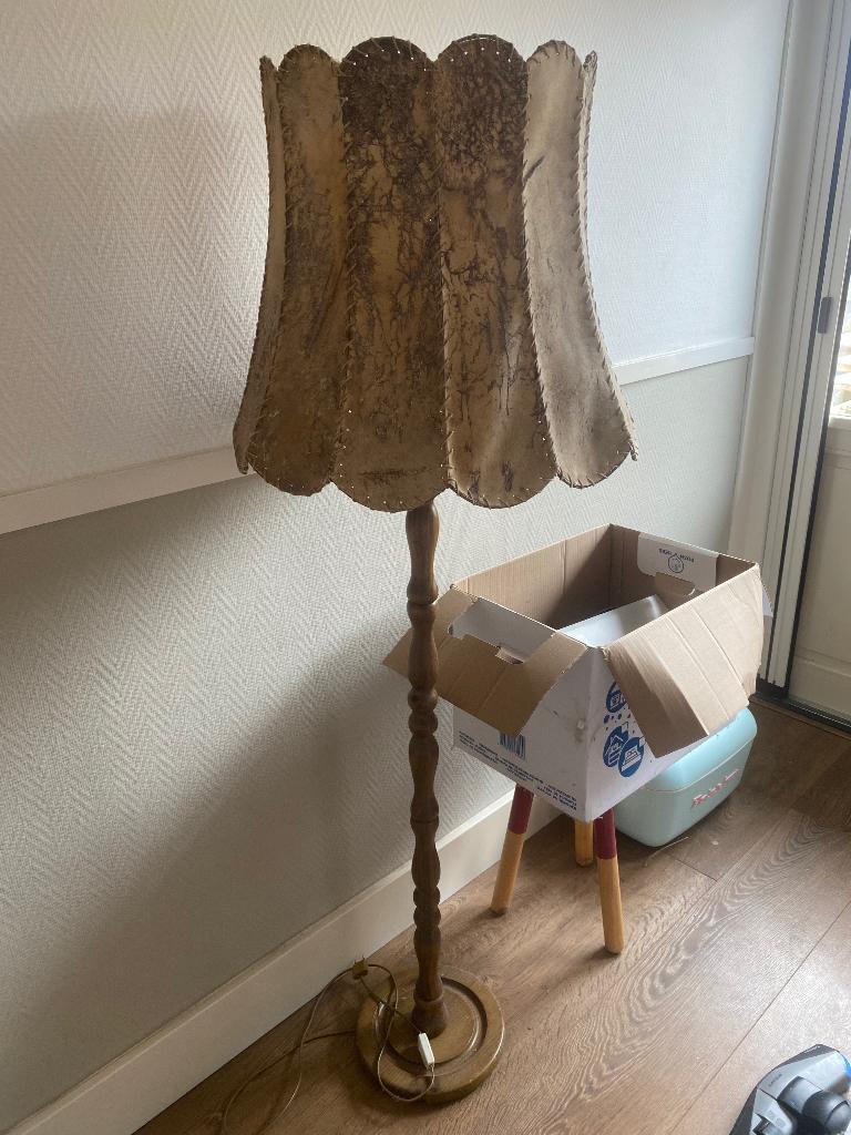 Lamp, Ophalen, Overige materialen, Gebruikt, 100 tot 150 cm